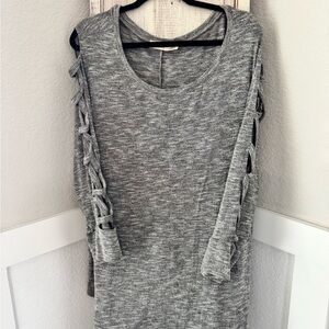 Cute! Plus Size Terra & Sky Heather Gray Knit Top with Sleeve Cutout 4X